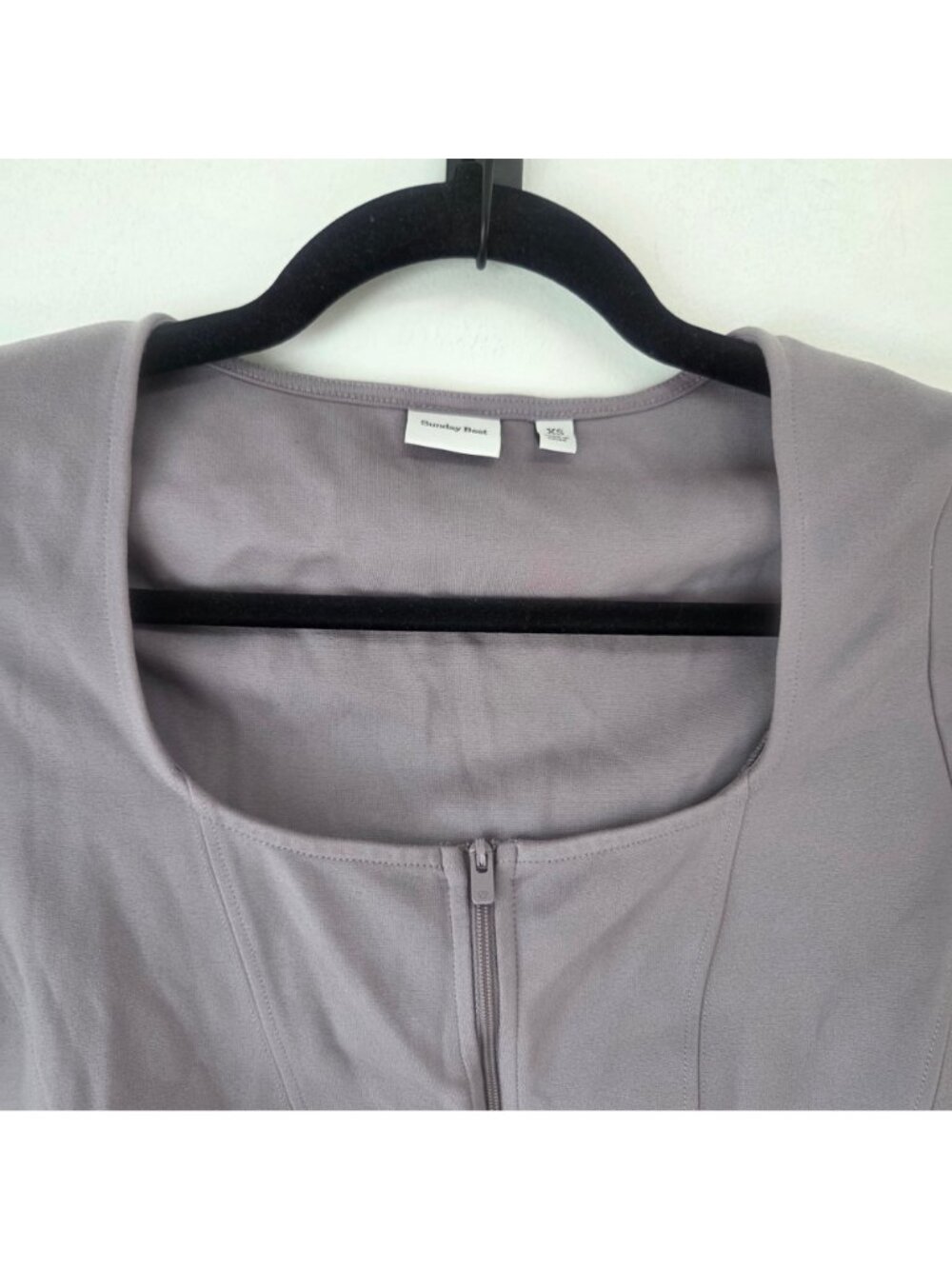 Sunday Best Aritzia Maverick Long Sleeve Corset Top Front Zip Shirt Women's XS - Picture 4 of 7